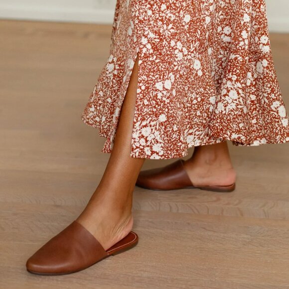 'Providence' Handmade Leather Mules in Deep Brown - Picture 2 of 8